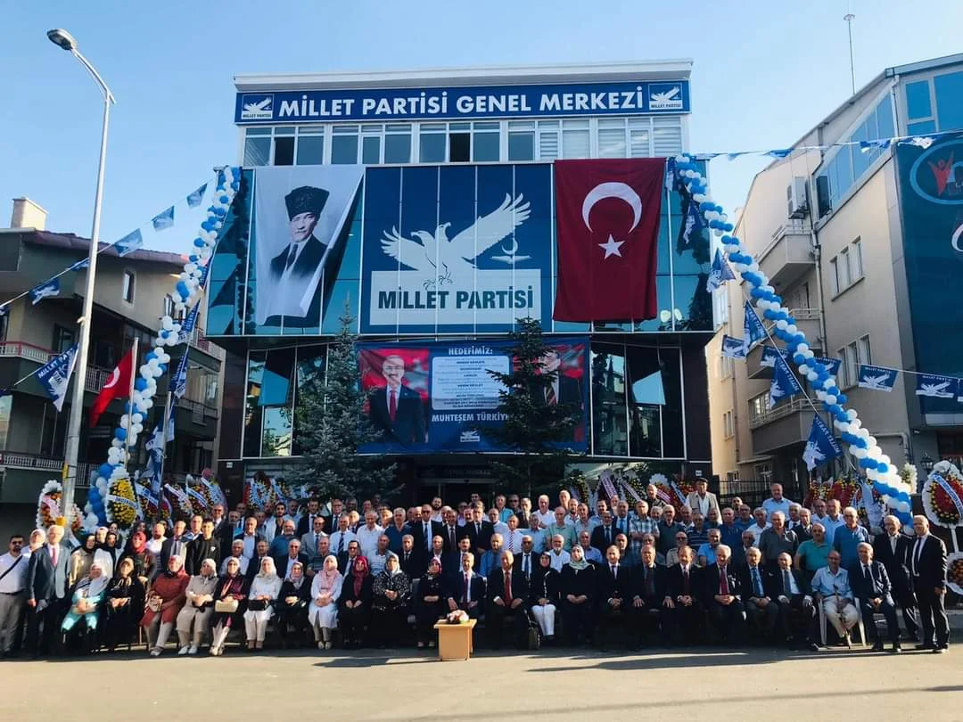 Millet Partisi miting